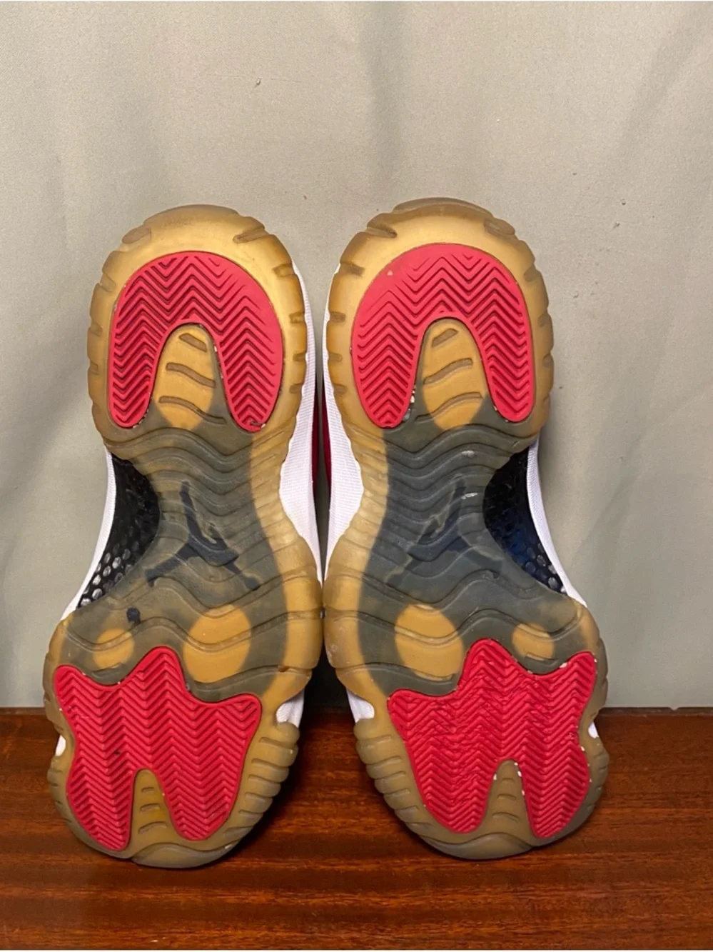 Jordan 11 Retro High Win Like ’96 Gym Red Sneakers Mens 10